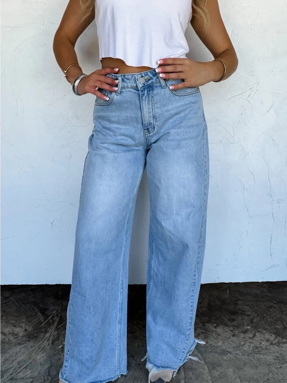 Blakeley Quincy Jeans Size 15 NWT Light Wash High Rise Wide Leg Raw Hem